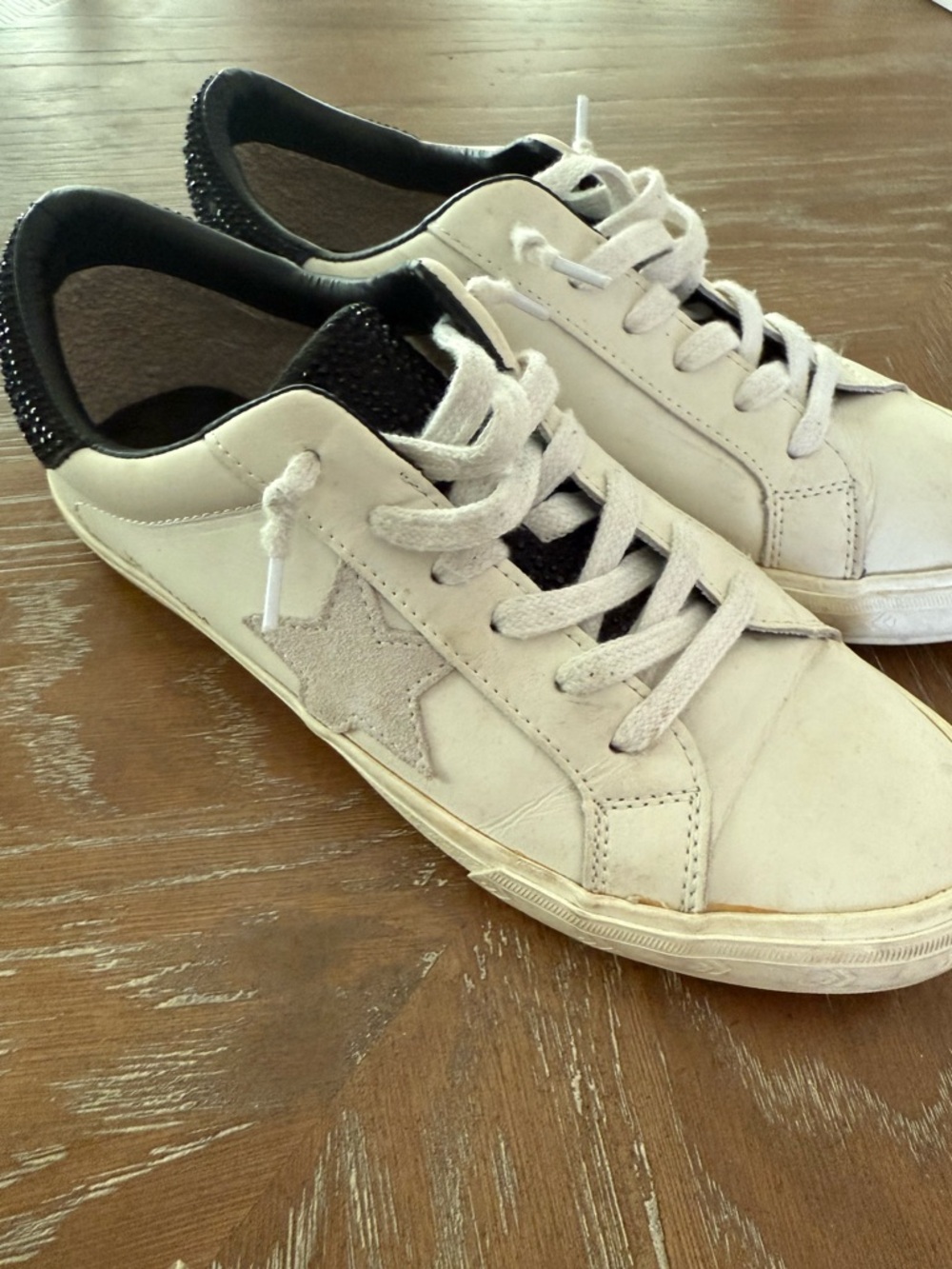 Vintage Havanas - white with black sparkles